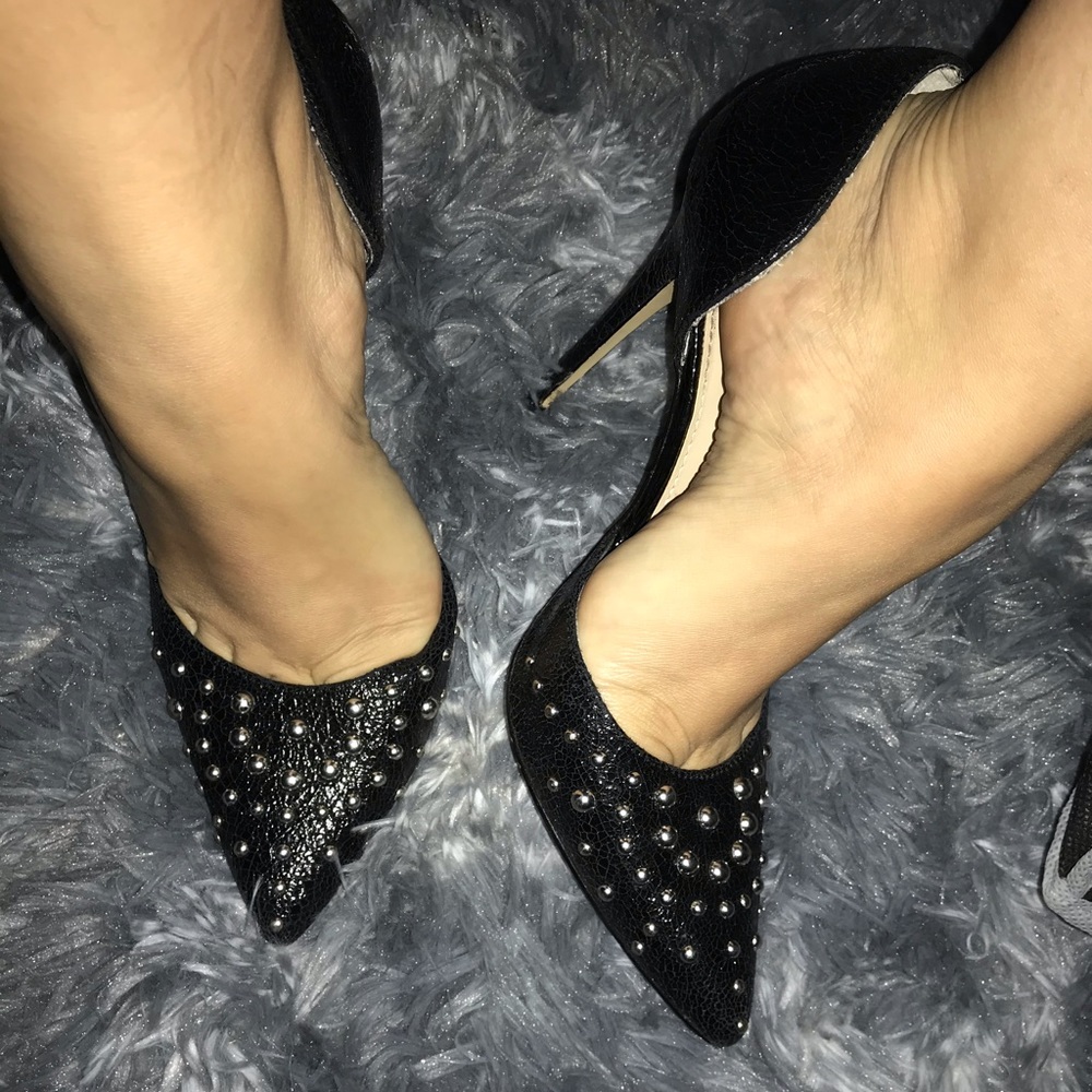 Steve Madden studded pumps